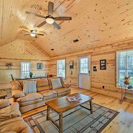 Breathtaking Elkin Getaway With Vineyard Views! Villa Eksteriør bilde