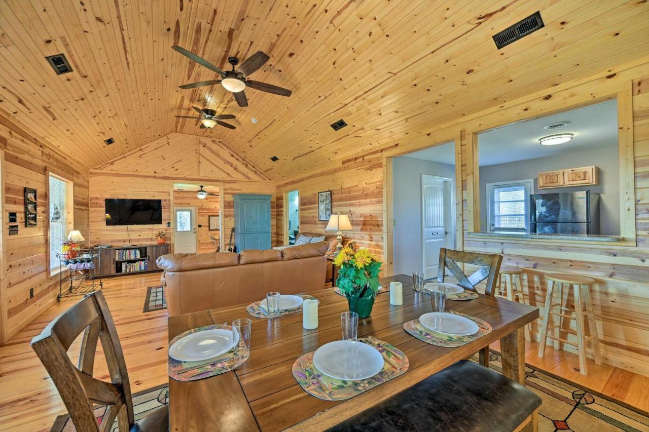 Breathtaking Elkin Getaway With Vineyard Views! Villa Eksteriør bilde