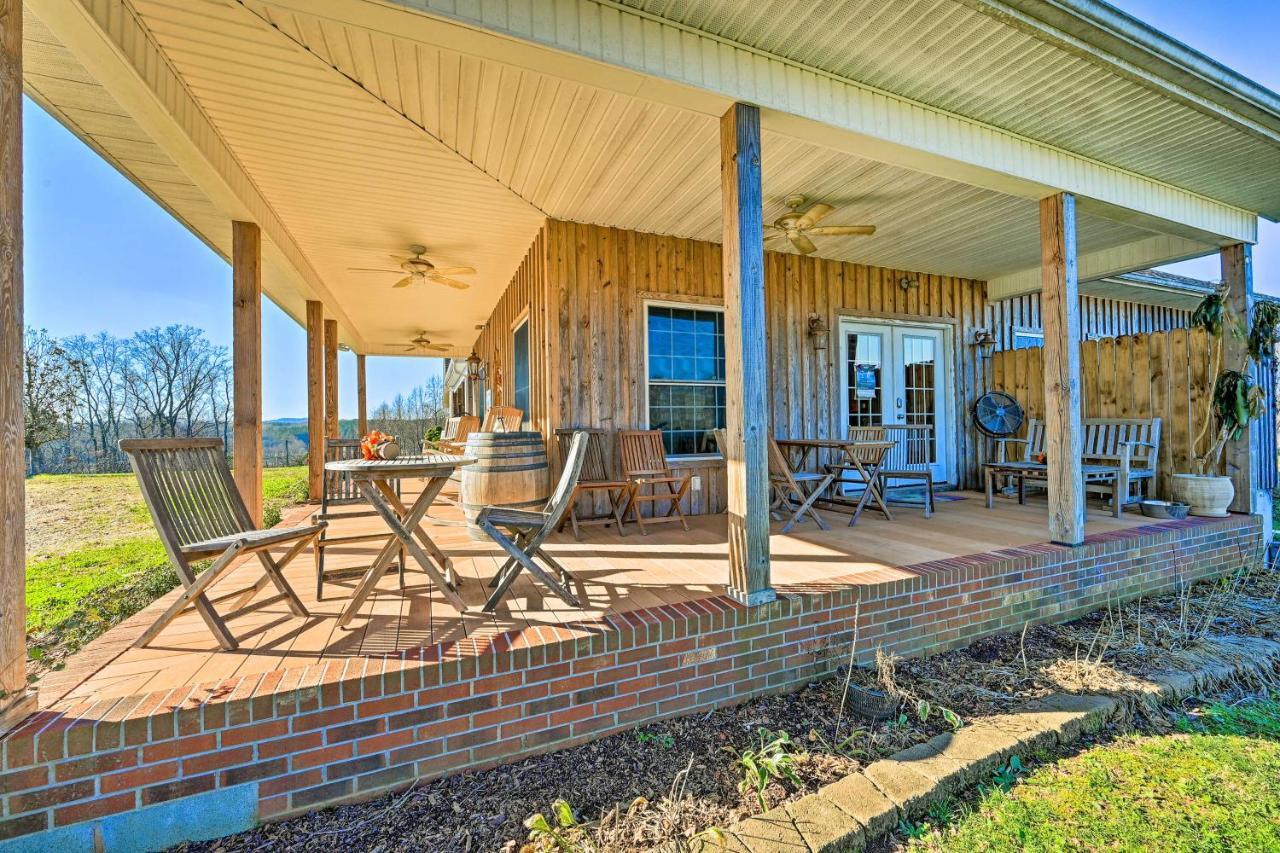 Breathtaking Elkin Getaway With Vineyard Views! Villa Eksteriør bilde